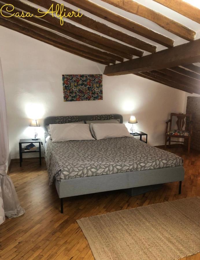 Casa Alfieri-Graziosa Mansarda In Centro A Livorno Apartment ภายนอก รูปภาพ